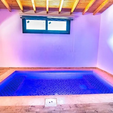 Honeymoon With Sheltered Pool Villa