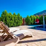 Honeymoon With Sheltered Pool *